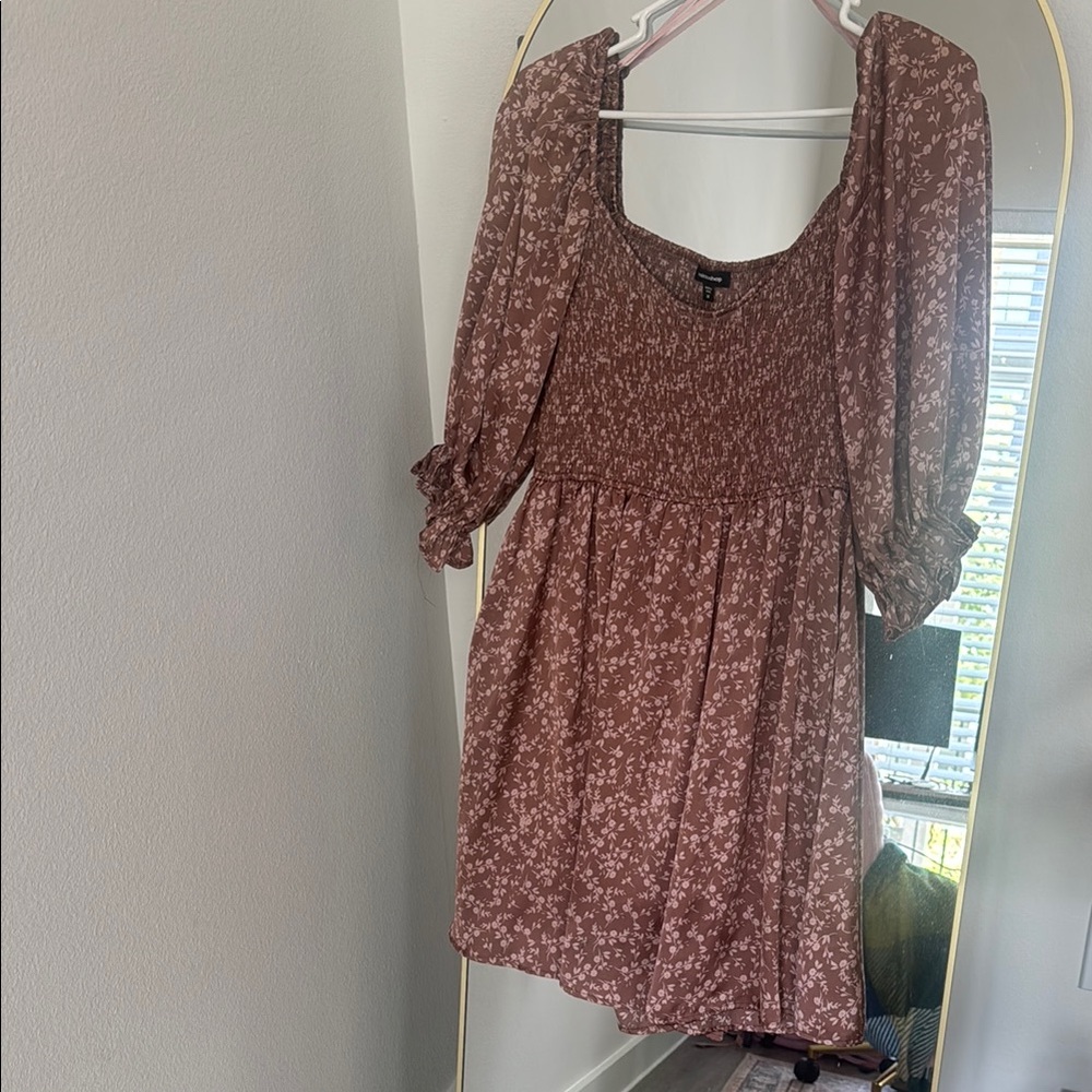 Mittoshop Dress. Wedding guest. Floral
